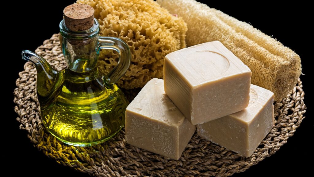 Olive Oil vs. Laurel Oil Soap in a Hammam